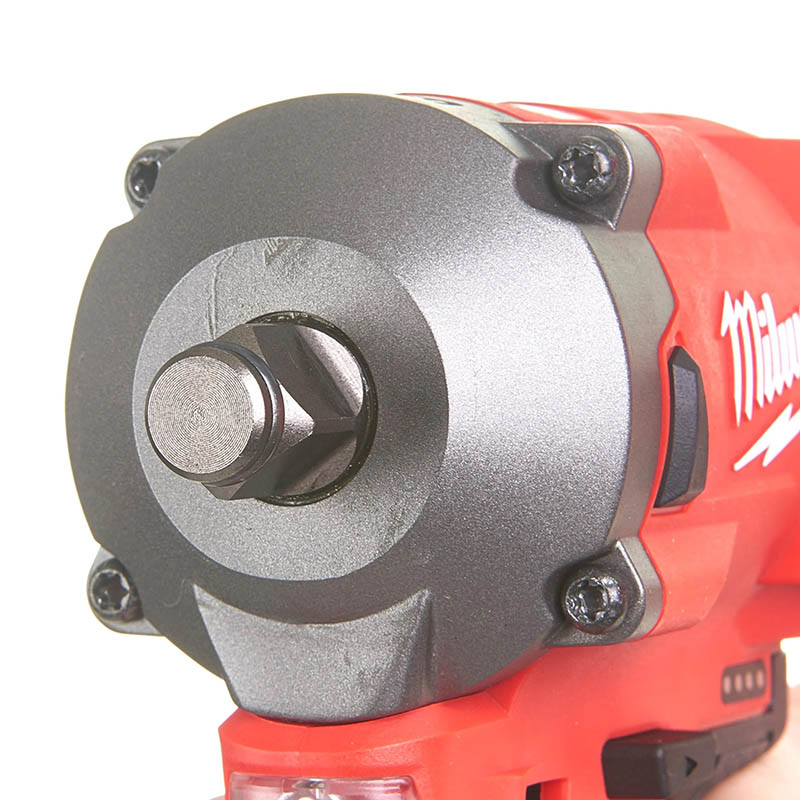Avvitatore a batteria Milwaukee - compatto attacco ½″ M12FIW-0 -img1