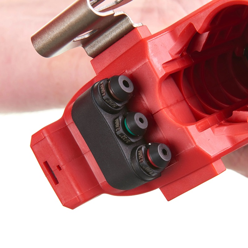 RIVETTATRICE COMPATTA M12 MILWAUKEE A BATTERIA 2