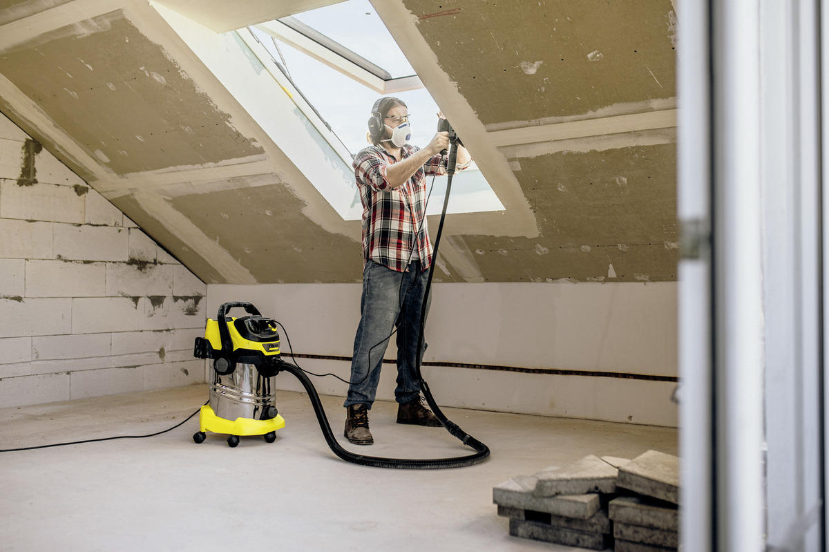 ASPIRAPOLVERE-LIQUIDI KARCHER WD 6 PSV 30-6-22T 1300W 30 LT. METALLO CON PRESA ELETTR.+DDC